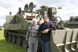 w656 Vintage gathering – Keith and William Miller with combat engineer tractor
